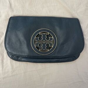 Tory Burch black Reva leather clutch in great preowned condition